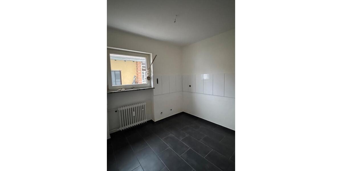 Etagenwohnung Brühl - 2 Zimmer, 70 m&sup2;, 800&euro; | Angebot:24778549