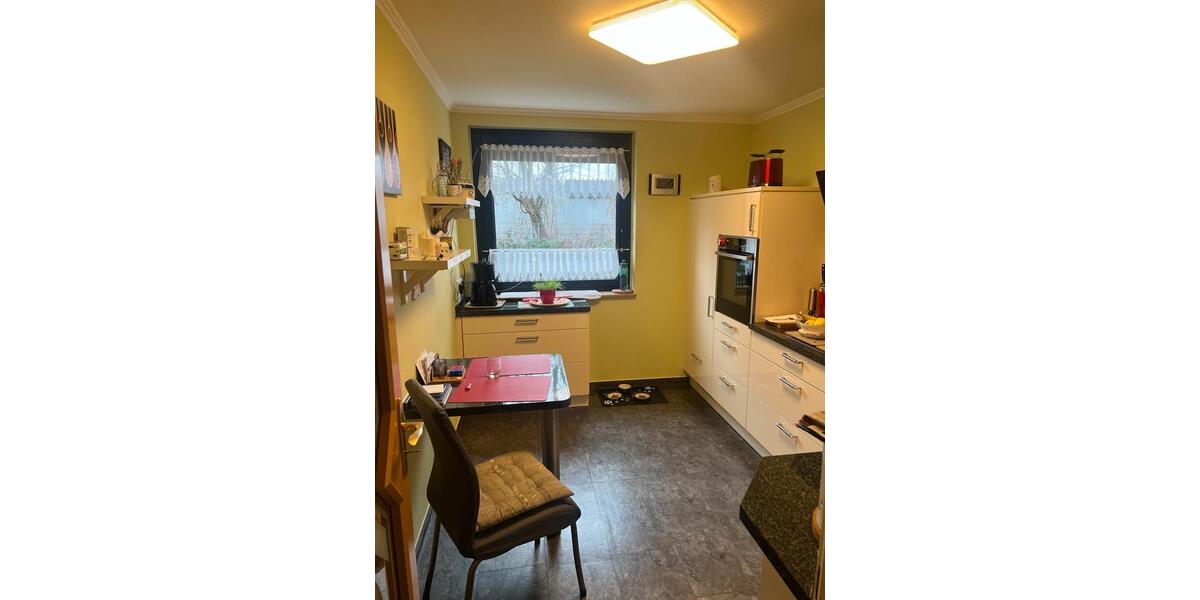 Erdgeschoßwohnung Ronnenberg - 3 Zimmer, 82 m&sup2;, 950&euro; | Angebot:25362150
