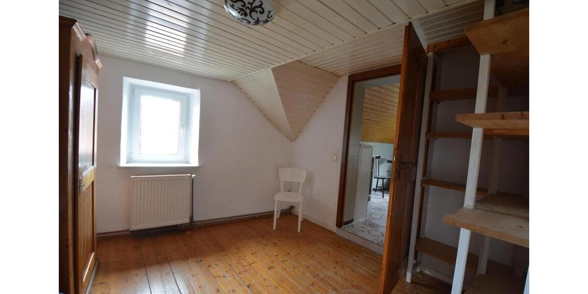 Einfamilienhaus Gerolstein - 7 Zimmer, 128 m&sup2;, 139.000&euro; | Angebot:27148210