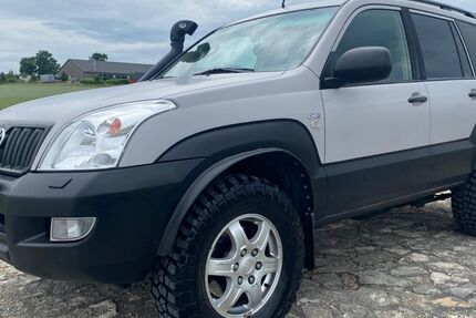 Toyota Land Cruiser 277.500 km 19.999 &euro; Rohr 91189