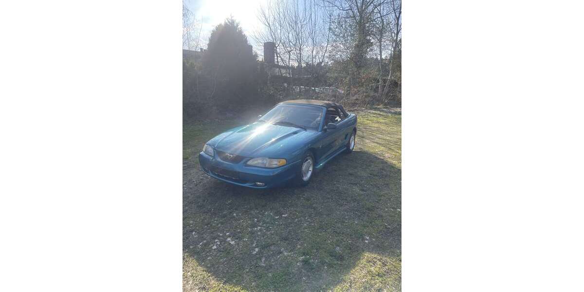 Ford Mustang 126.000 km 3.999 &euro; Haßloch 67454
