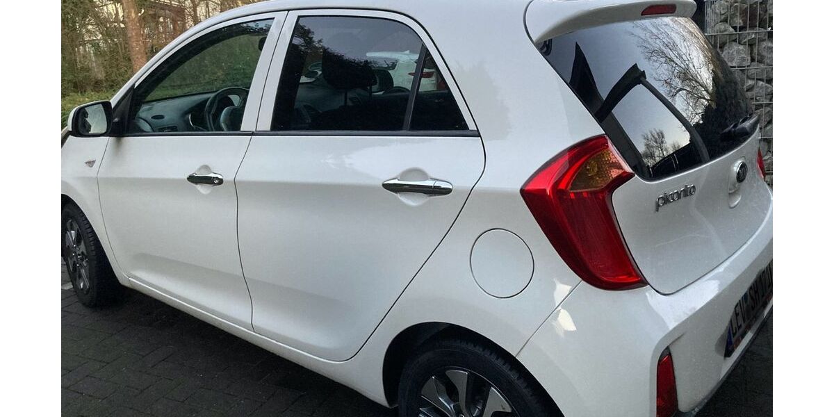 Kia Picanto 112.000 km 6.200 &euro; Leverkusen 51375