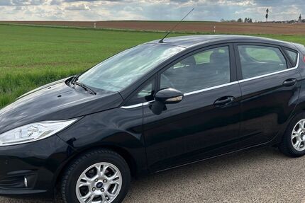 Ford Fiesta 123.000 km 5.200 &euro; Estenfeld 97230