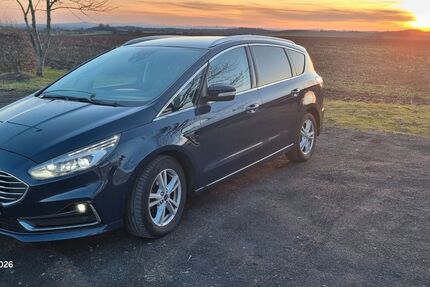Ford S-Max 188.000 km 13.490 &euro; Mücke 35325