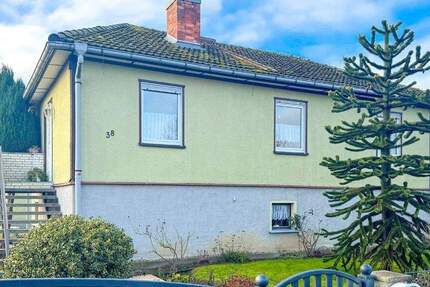 Haus Seehausen Schönberg - 4 Zimmer, 107 m&sup2;, 90.000&euro; | Angebot:25745939