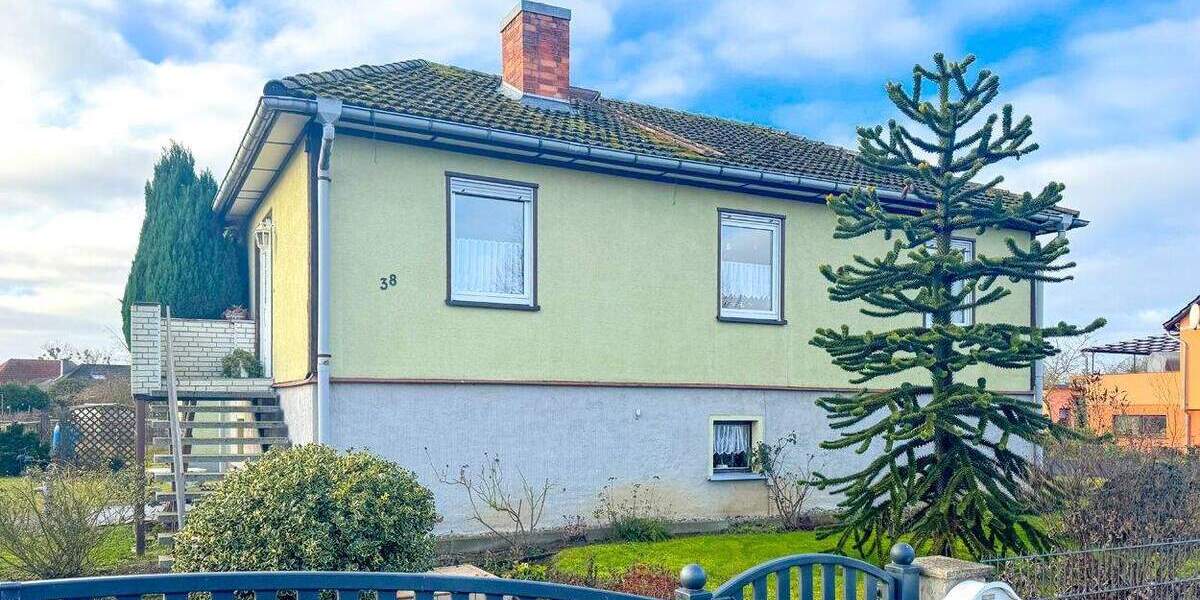 Mehrfamilienhaus, Wohnhaus Seehausen Schönberg - 4 Zimmer, 107 m&sup2;, 90.000&euro; | Angebot:25745939