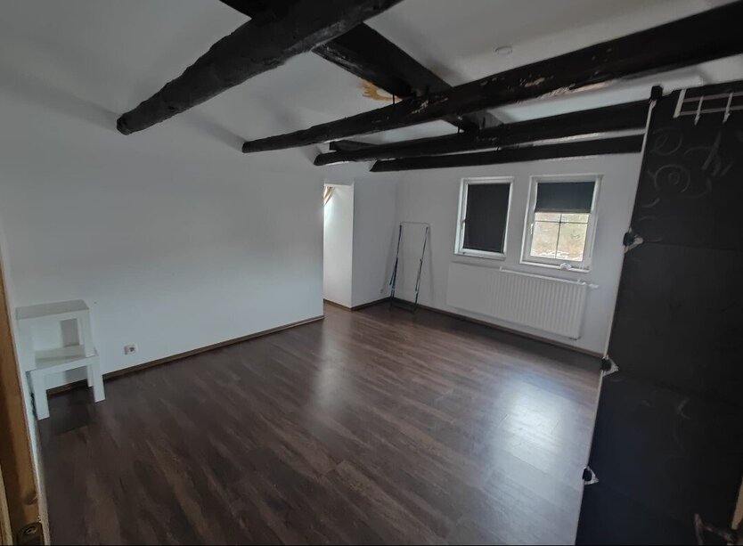 Wettin-Löbejün-Rothenburg, MFH + angrenzendem Reihenendhaus 16 zimmer