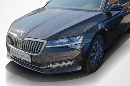 Skoda Superb 127.950 km 18.604 &euro; Lauf an der Pegnitz 91207