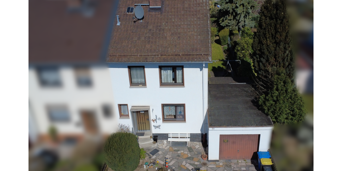 Haus zum Kaufen in Bruchköbel 399.000 € 80 m² 4.5 zimmer