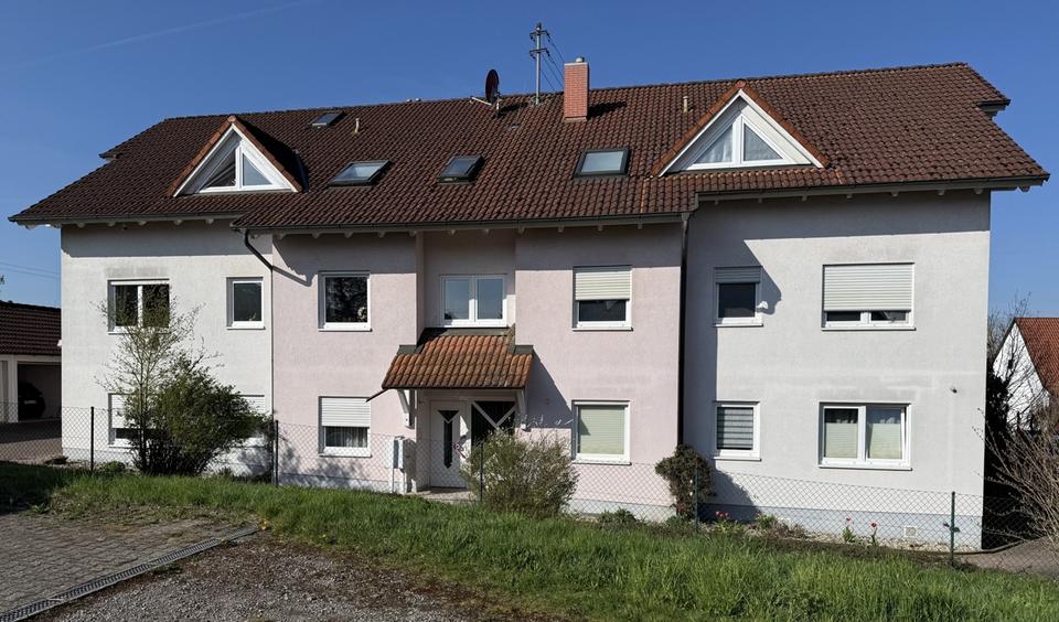 Etagenwohnung Wertheim - 3 Zimmer, 83 m&sup2;, 840&euro; | Angebot:26351737