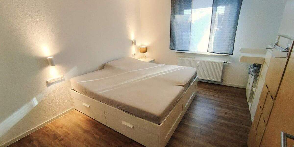Etagenwohnung Laichingen - 6 Zimmer, 120 m&sup2;, 1.300&euro; | Angebot:25449408