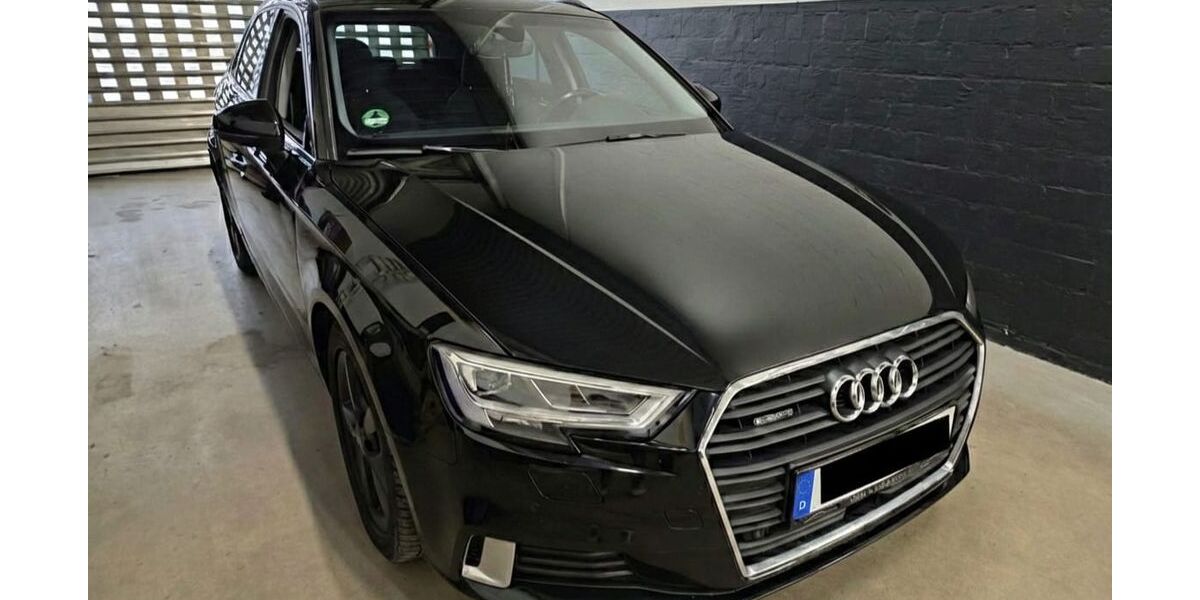 Audi A3 220.000 km 13.900 &euro; Feldkirchen 85622