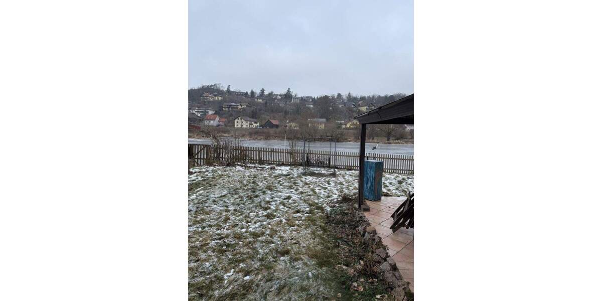 Einfamilienhaus Reichenbach - 8 Zimmer, 249 m&sup2;, 415.000&euro; | Angebot:25364665