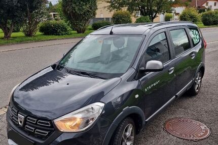 Dacia Lodgy 131.000 km 7.500 € Germering 82110