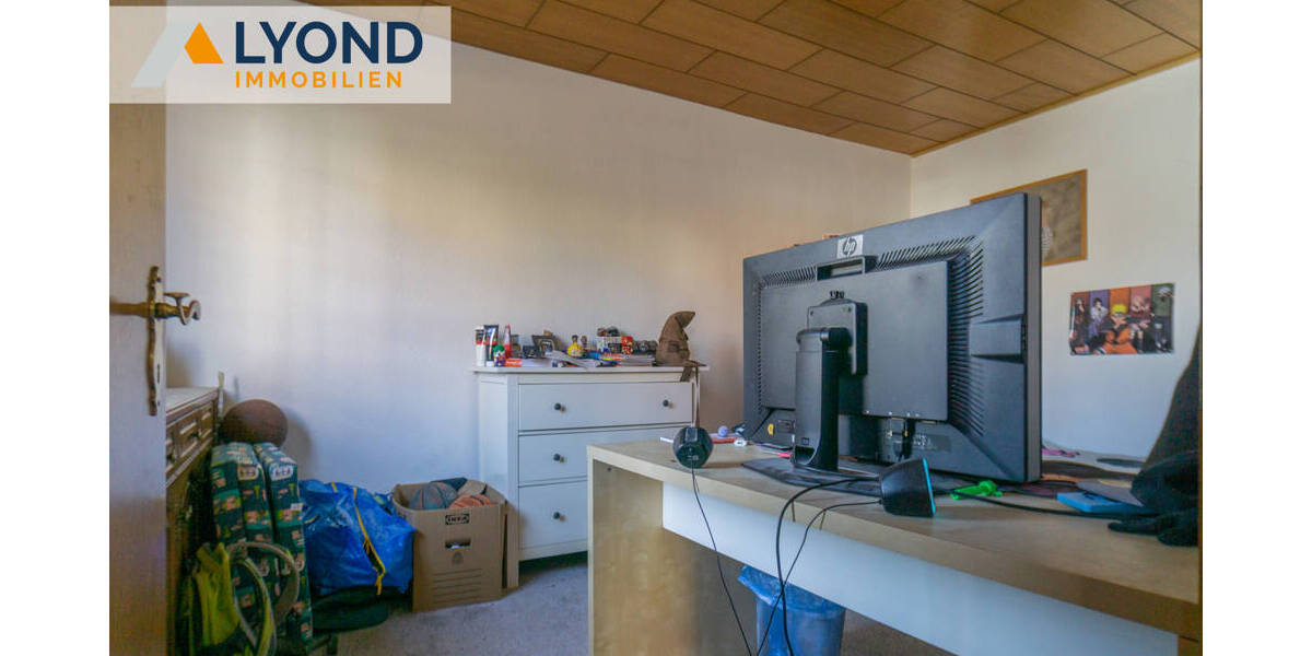 Bauernhaus, Landhaus Bad Arolsen / Schmillinghausen Schmillinghausen - 9 Zimmer, 220 m&sup2;, 159.000&euro; | Angebot:25773073