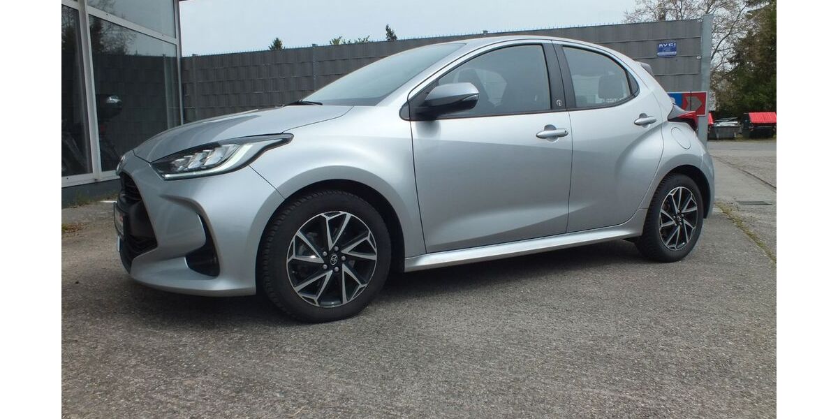 Toyota Yaris 52.516 km 19.470 &euro; Bensheim 64625