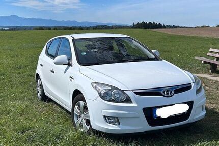 Hyundai i30 133.500 km 4.999 &euro; München 81677
