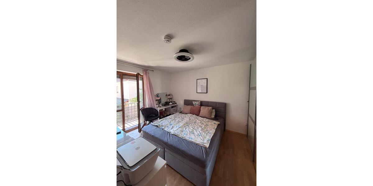 Etagenwohnung Augsburg Firnhaberau - 2 Zimmer, 63 m&sup2;, 1.140&euro; | Angebot:26689349