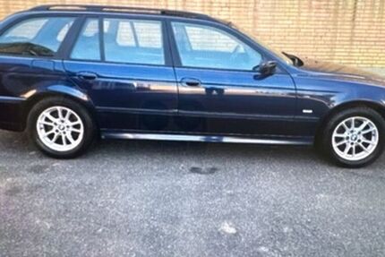 BMW 523