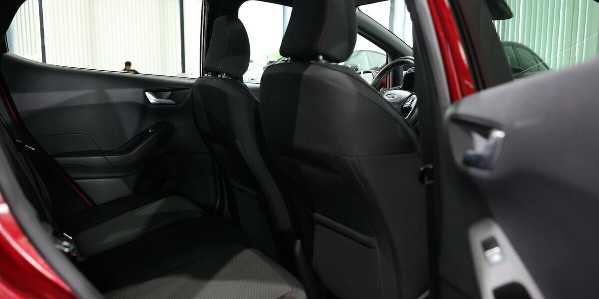 Ford Fiesta 1.0 EB ST-LINE SPORT / LED / NAVI+APPLE 89.000 km 11.777 &euro; Hamm 59077