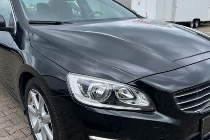 Volvo S60 85.000 km 12.850 &euro; Nörvenich 52388