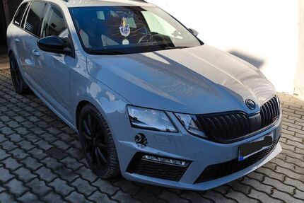 Skoda Octavia 123.000 km 18.090 &euro; Oelsnitz 08606