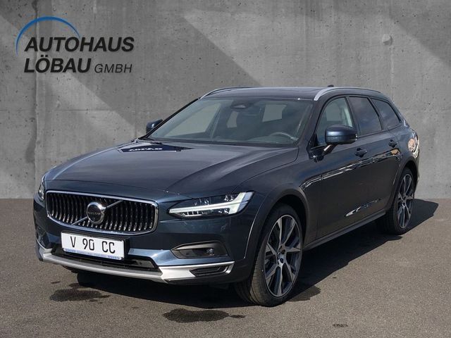 Volvo V90 Cross Country 24.845 km 66.990 € Löbau 02708