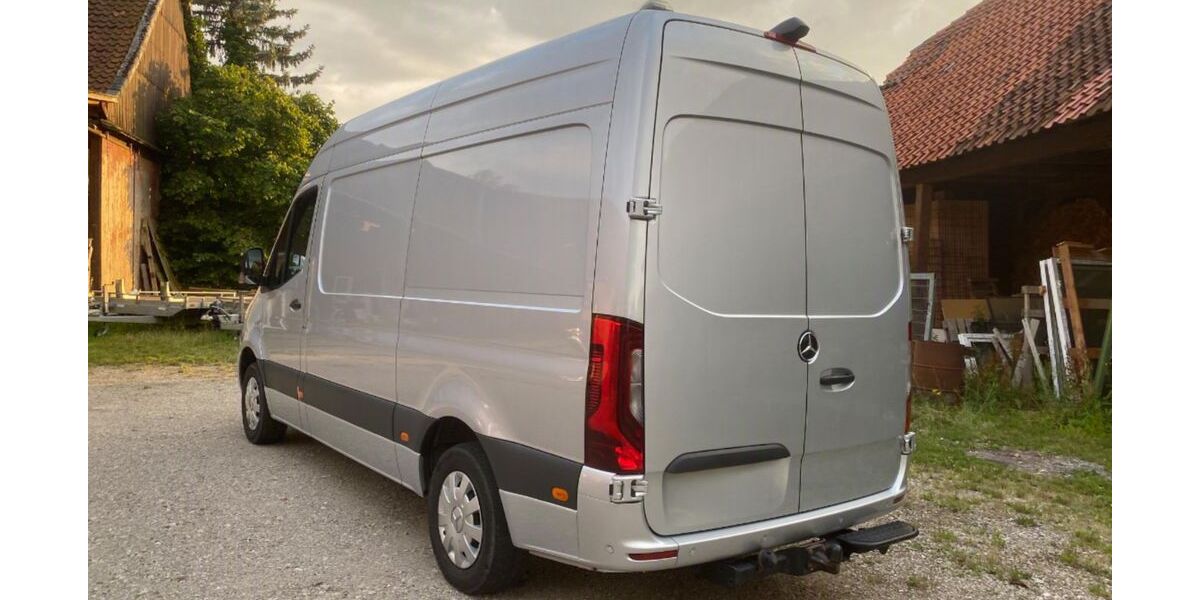 Mercedes-Benz Sprinter 166.000 km 35.500 &euro; Hohenhameln 31249