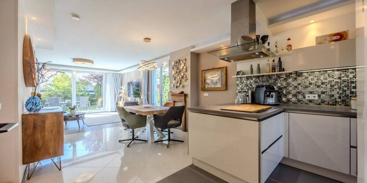 Neuwertiges Reihenendhaus mit gehobener Ausstattung tollem Garten und 2 Stellplätzen! 5 zimmer