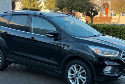 Ford Kuga 76.588 km 14.990 &euro; Alsdorf 52477