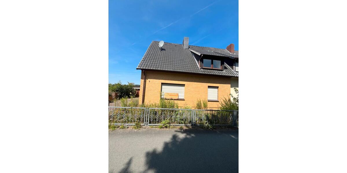 Doppelhaushälfte Hameln Kernstadt - 6 Zimmer, 104 m&sup2;, 199.000&euro; | Angebot:27162766
