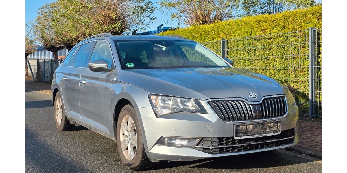 Skoda Superb 296.365 km 8.900 &euro; Garbsen 30827