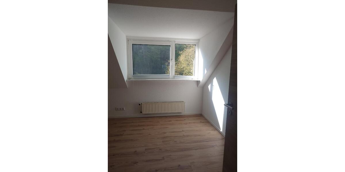 Etagenwohnung Werdohl - 4.5 Zimmer, 108 m&sup2;, 790&euro; | Angebot:25613547