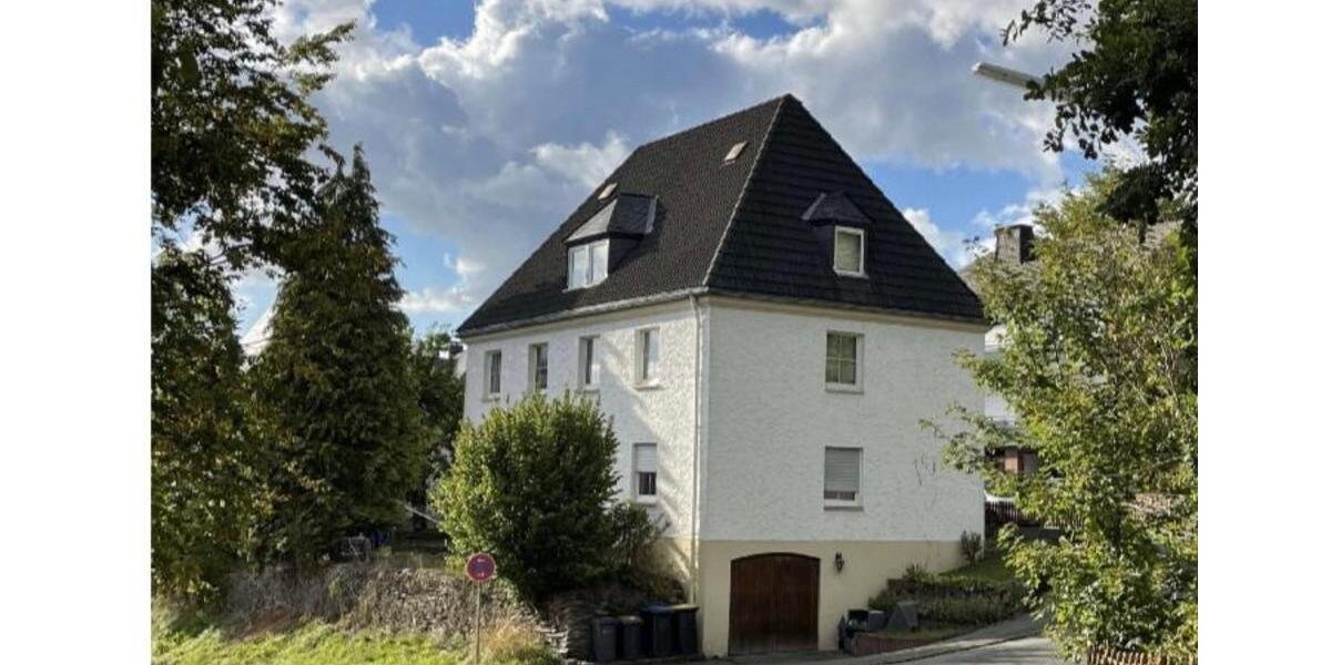 Dachgeschoßwohnung Meschede - 3 Zimmer, 70 m&sup2;, 610&euro; | Angebot:25959312