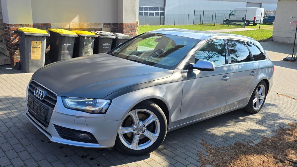 Audi A4 295.000 km 6.400 &euro; Zwickau 08056