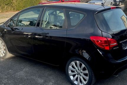 Opel Meriva 122.000 km 5.199 &euro; Reutlingen 72766