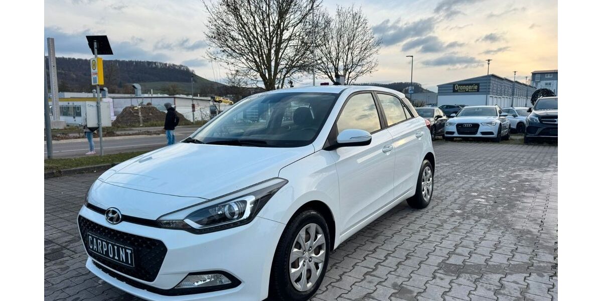 Hyundai i20 95.000 km 8.790 € Großbottwar 71723