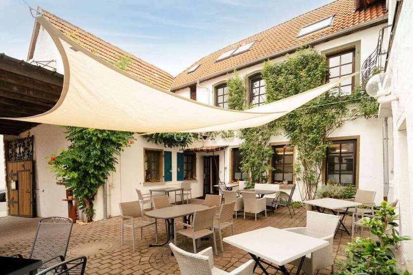 Gastronomie in Flomborn 645.000 € 404 m²