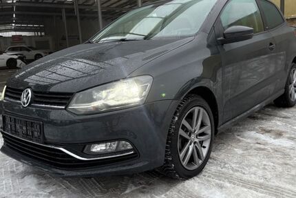 VW Polo 68.000 km 11.699 &euro; Berlin 12099