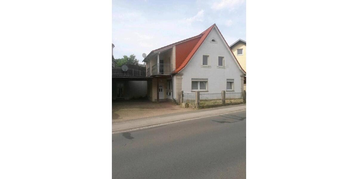 Einfamilienhaus Oberaurach - 7 Zimmer, 150 m&sup2;, 175.000&euro; | Angebot:26706119