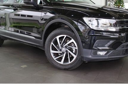 VW Tiguan 89.450 km 19.979 € Artern 06556
