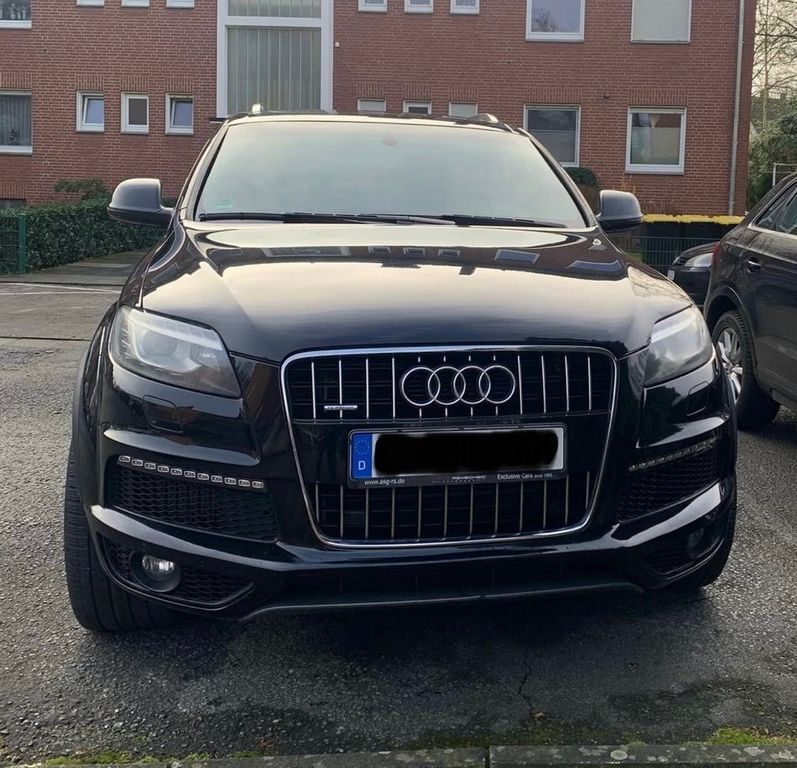 Q7