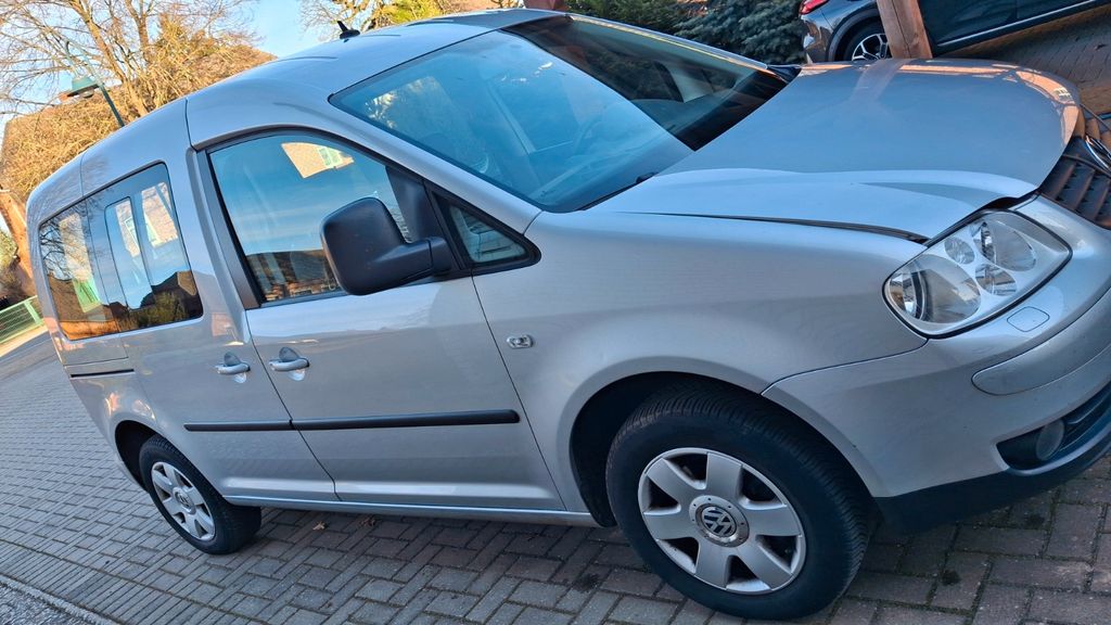 VW Caddy 64.325 km 14.500 &euro; Groß Laasch 19288