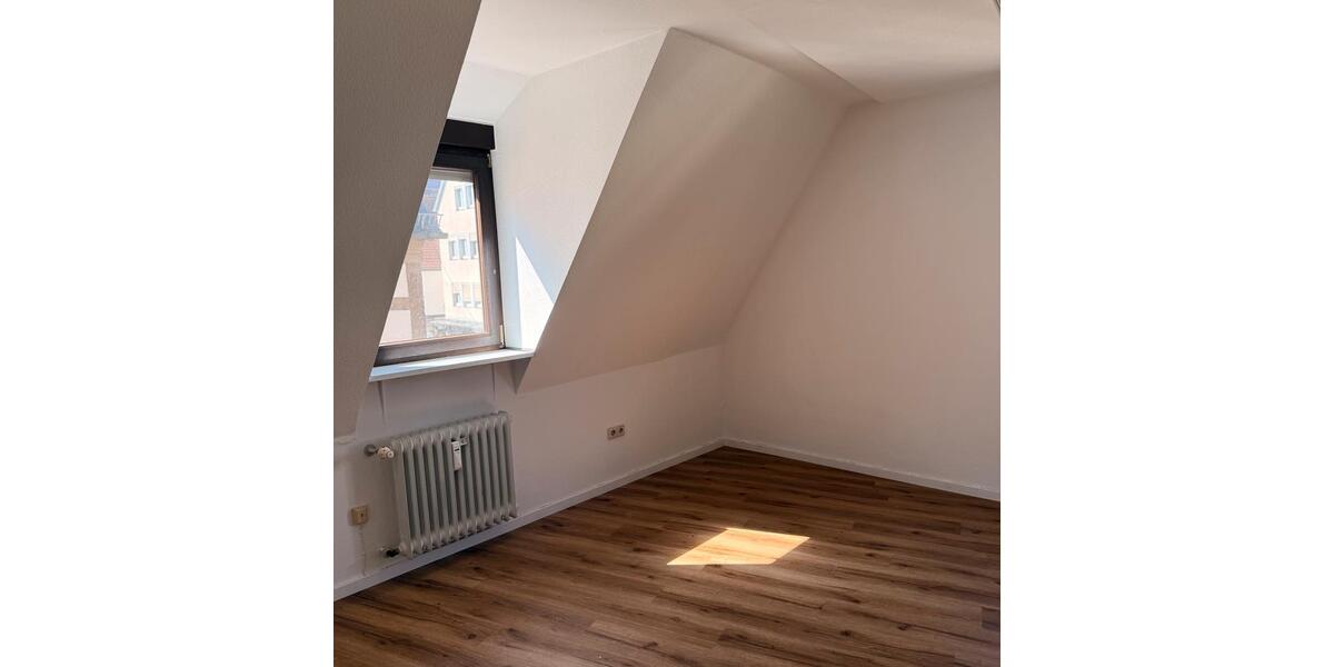 Etagenwohnung Bad Neustadt an der Saale - 5 Zimmer, 110 m&sup2;, 220.000&euro; | Angebot:27016226
