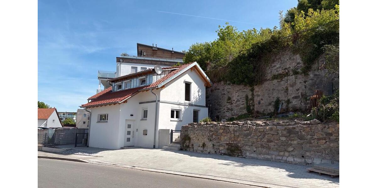 Einfamilienhaus Deggendorf - 3 Zimmer, 110 m&sup2;, 1.485&euro; | Angebot:26452909