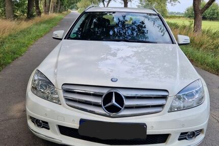 Mercedes-Benz C 180 182.000 km 7.200 € Berne 27804