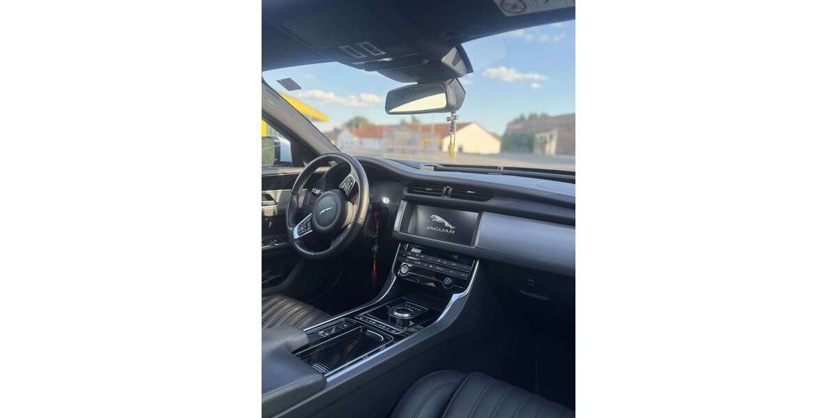 Jaguar XF 200.500 km 16.000 &euro; windischeschenbach 92670