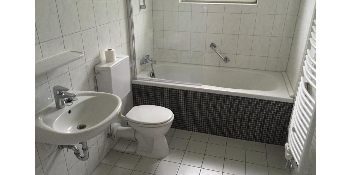 Etagenwohnung Weilburg - 5 Zimmer, 105 m&sup2;, 1.100&euro; | Angebot:26207347