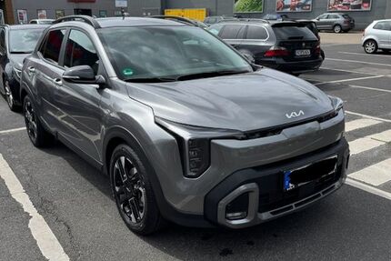 Kia Stonic 2.000 km 24.900 &euro; Köln 50739
