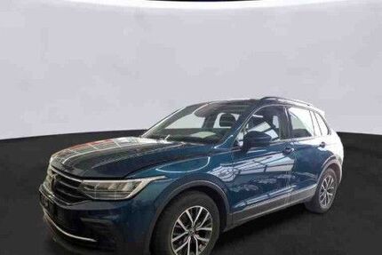 VW Tiguan 118.890 km 23.990 &euro; Flensburg 24944